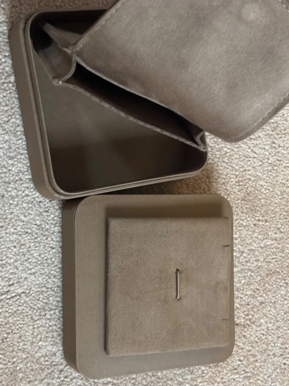 Yurman Travel pouch and box